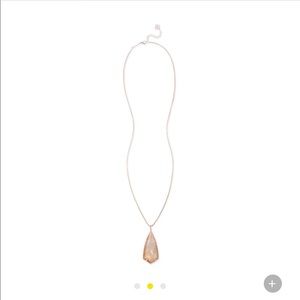 Kendra Scott pendent necklace