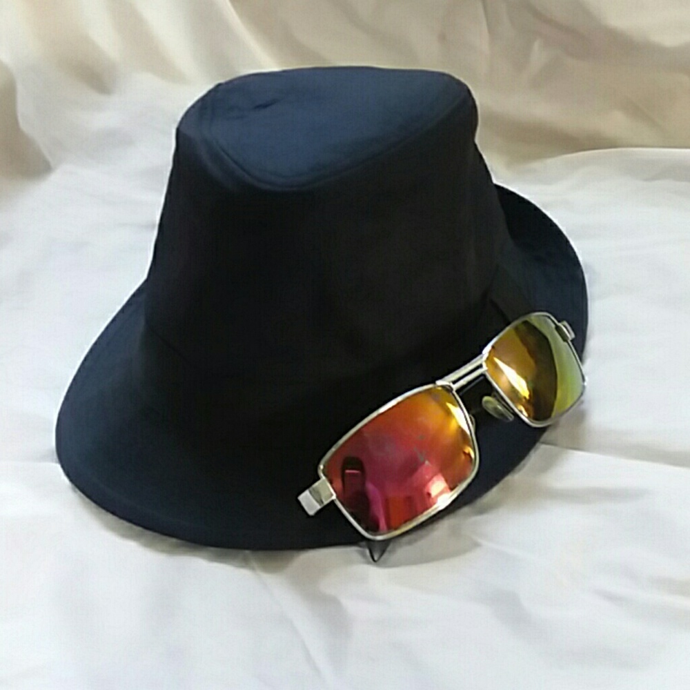 Metro Chic Black Hat