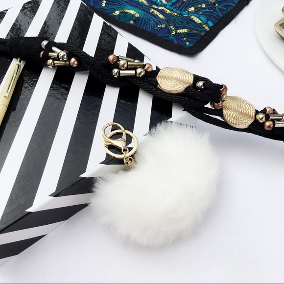 Vintage gold coin belt - Picture 2 of 3