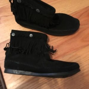 Minnetonka moccasin booties