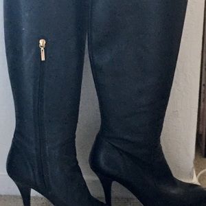 Dolce and Gabbana boots never worn size 40