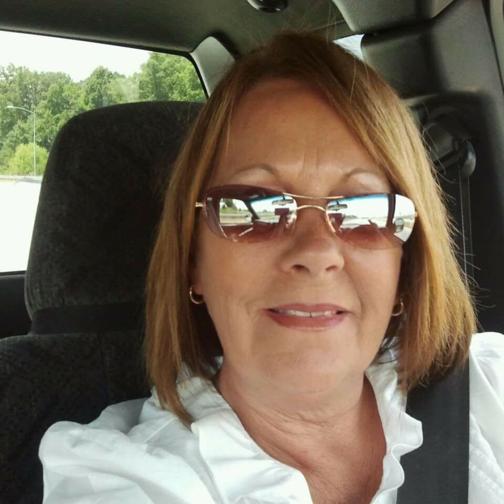 Meet your Posher, Lori