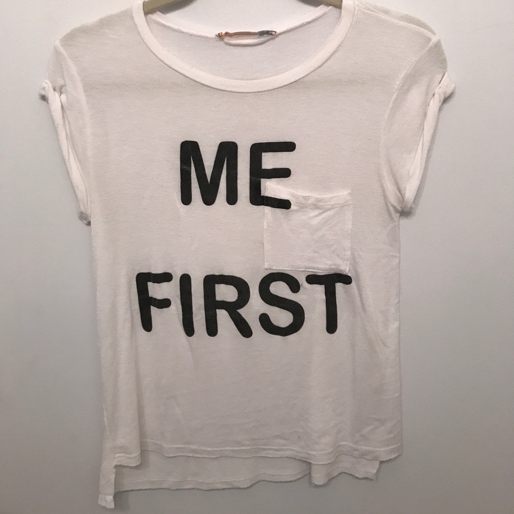 graphic tee