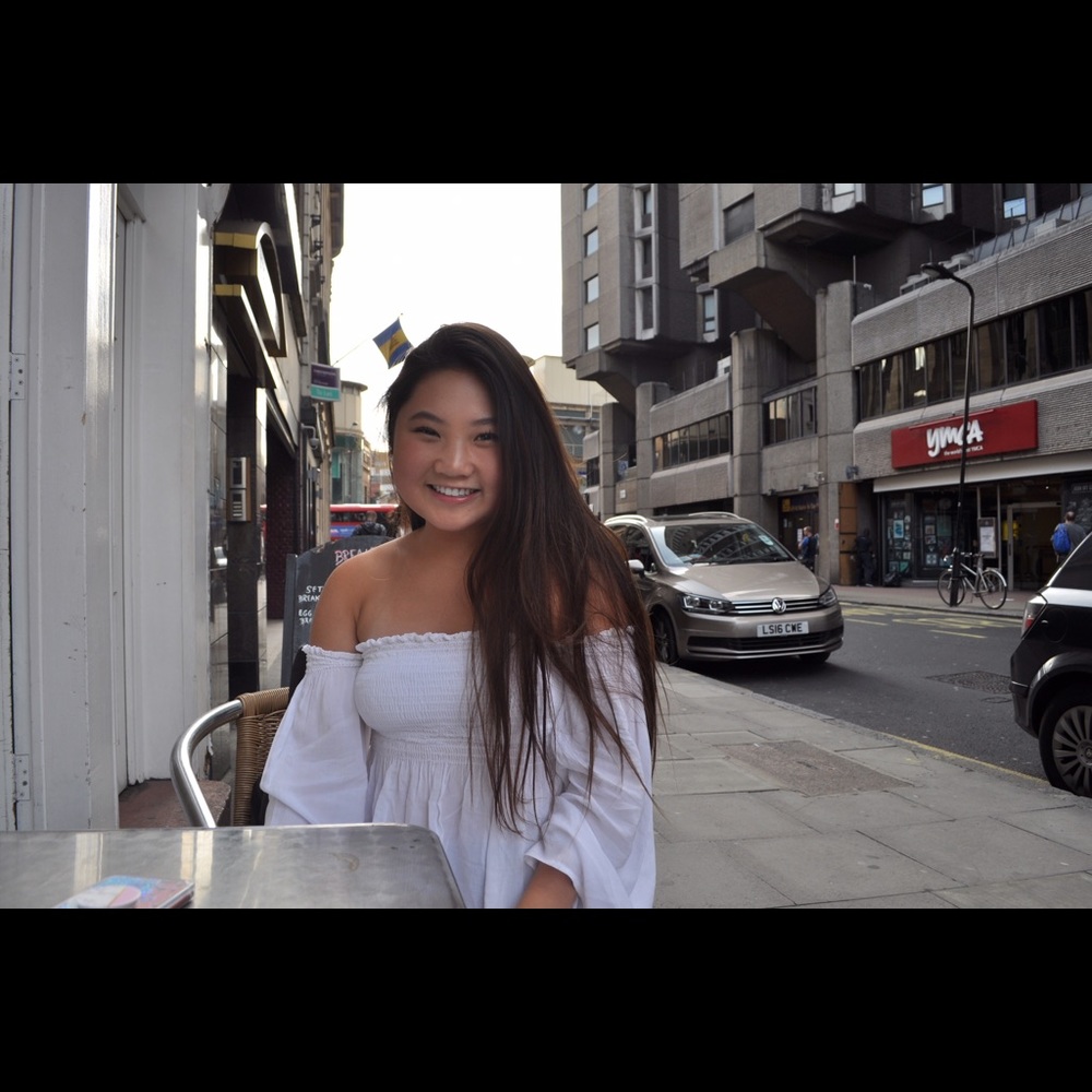 Meet your Posher, Alyssa