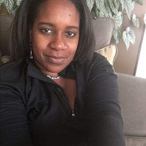 Meet your Posher, Renee