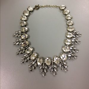 😍GORGEOUS statement necklace!!! 🎉❤️