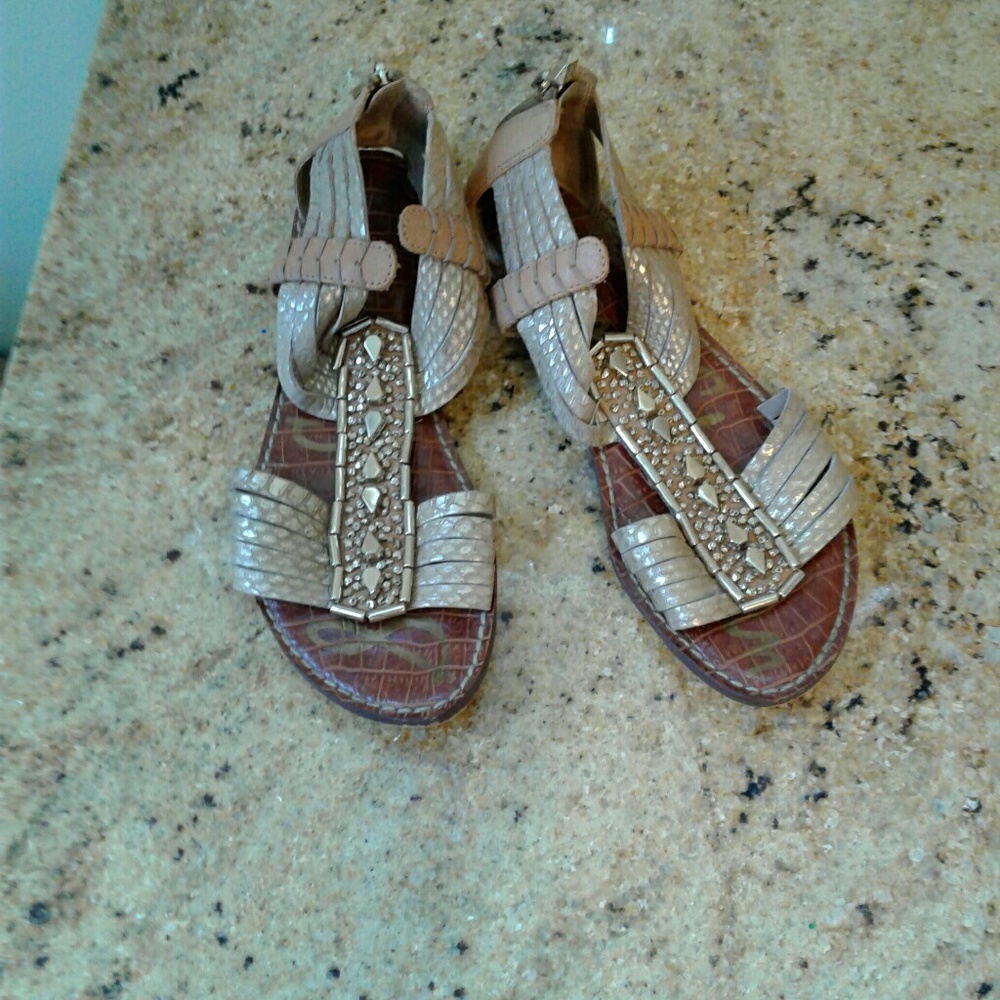 Woman's Sandals