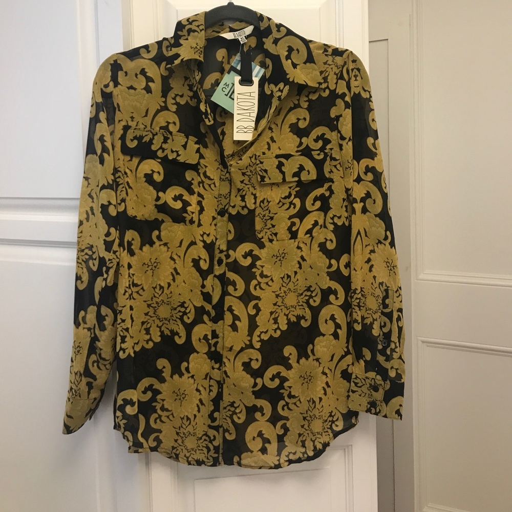 Black and Gold BB Dakota Top