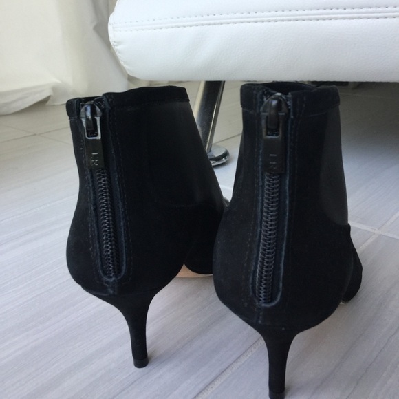 Loeffleer Randall black leather/suede bootie NWOT - Picture 3 of 8