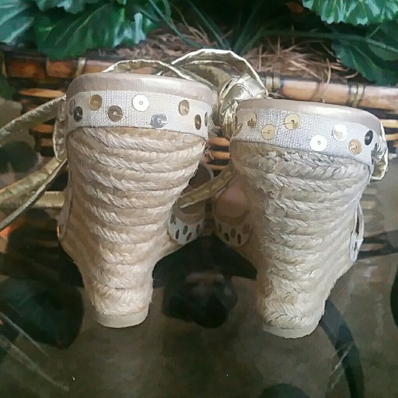 "Colin Stuart Cacki Wedges" - Picture 3 of 3