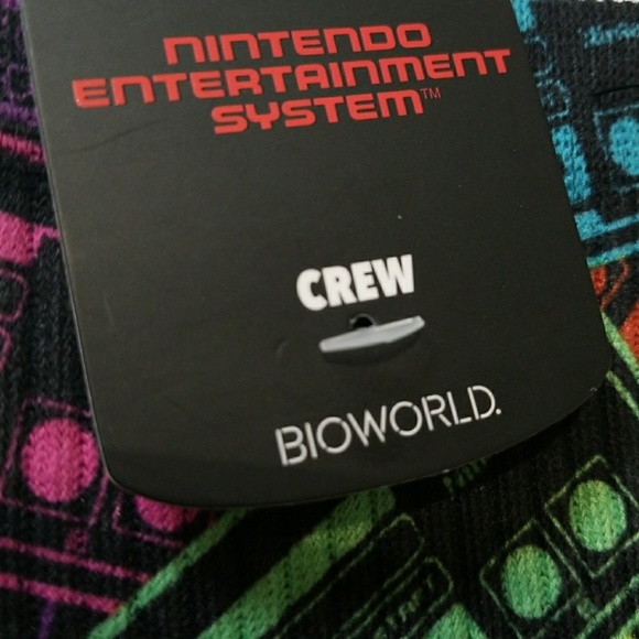 Bioworld Nintendo Crew Socks - Picture 4 of 4