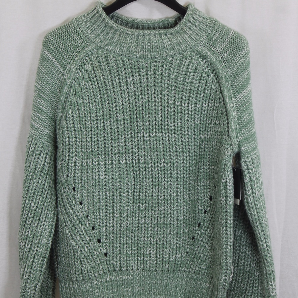 VALETTE GREEN & WHITE KNIT SWEATER SMALL NWT