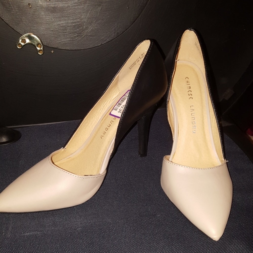 Chinese Laundry two colored heels