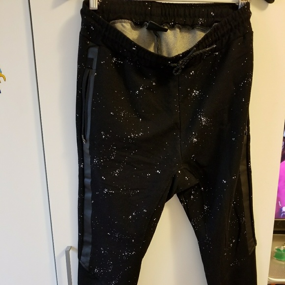 Sweatpants - Picture 1 of 2