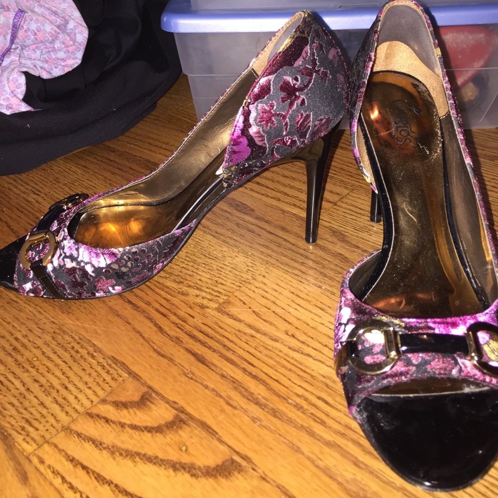 Carlos Santana heels