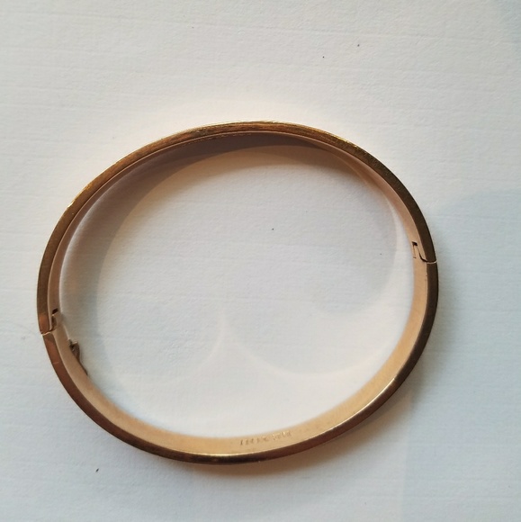 *sold - Picture 3 of 4