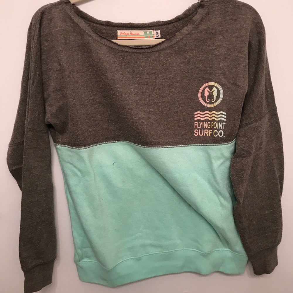 sweatshirt