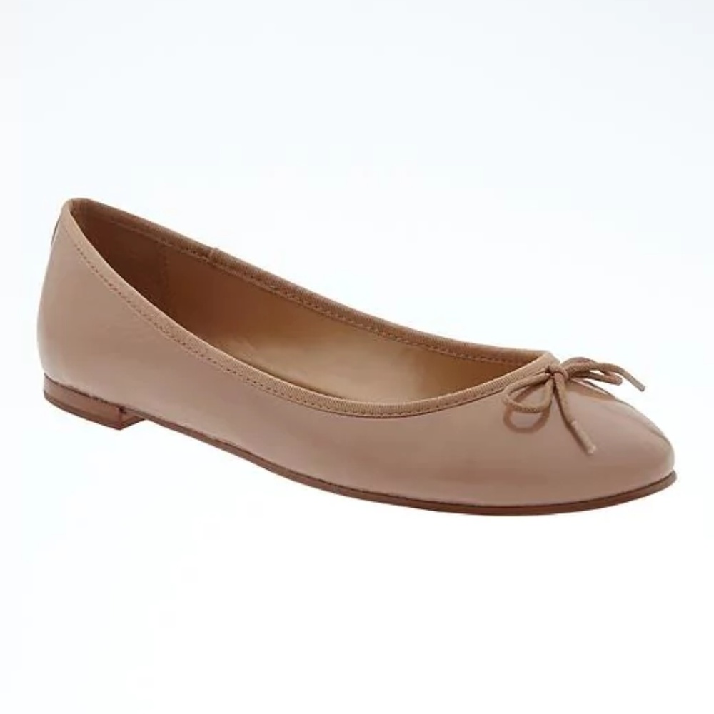 MORE RDUCED NWT Banana Republic Robin ballet flat