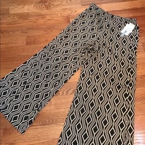 Flowy Gaucho Pants NWT