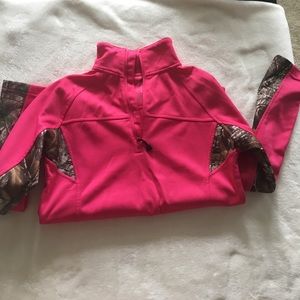 Browning zip up pullover