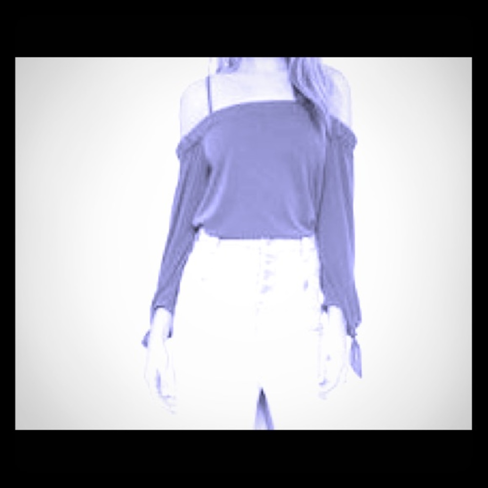 Ella Moss off the shoulder Plum top