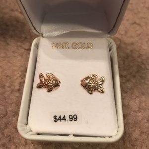 14 KT Gold fish stud earring