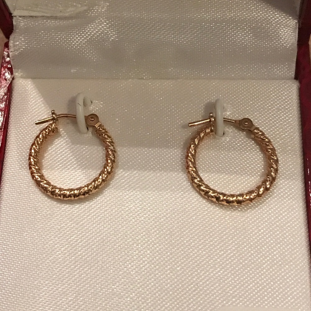 14 KT Gold hoops