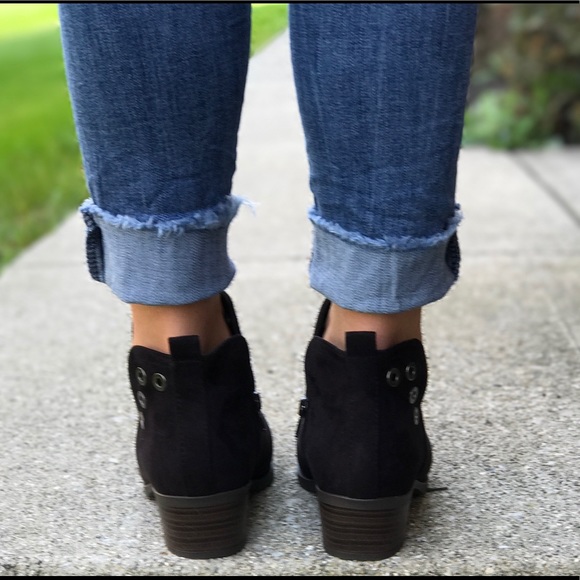 LAST PAIR! Black Side Slit Grommet Booties - Picture 4 of 8