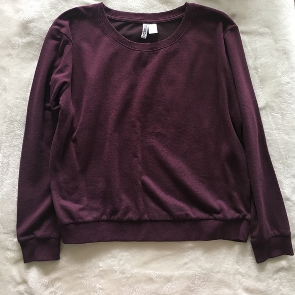 Divided Tops - Divided by h&m plum sweatshirt