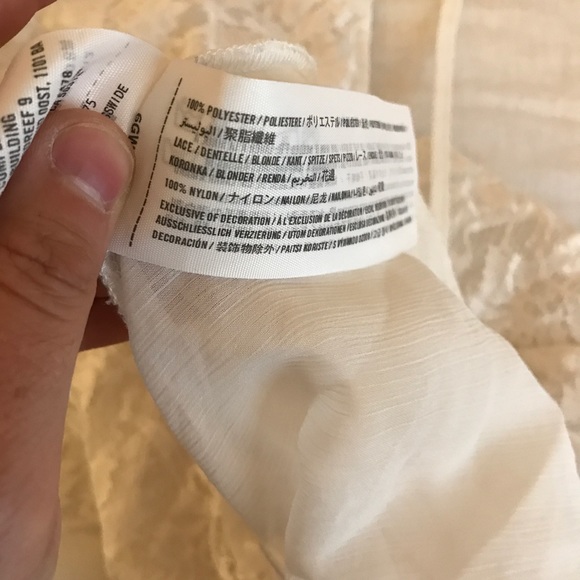 ABERCROMBIE & FITCH top - Picture 5 of 5