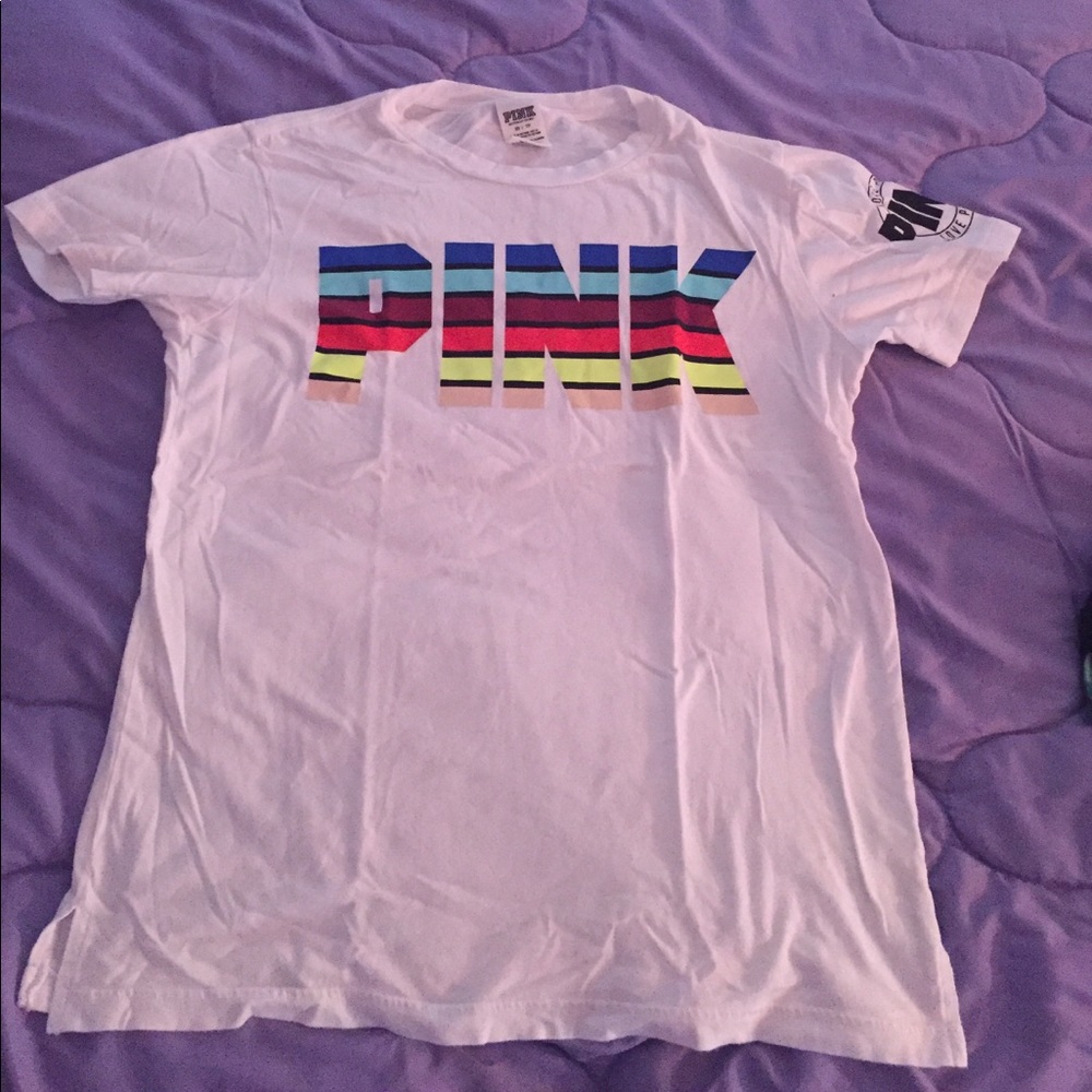 VS PINK white tee