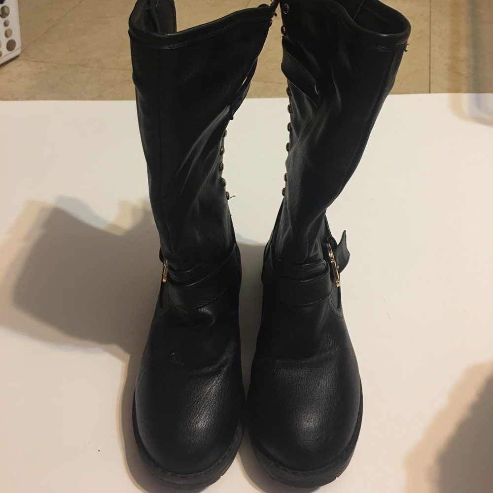 Adorable black studded boots size 12