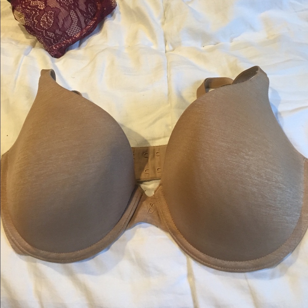 Victoria's Secret T-Shirt Bra 34D