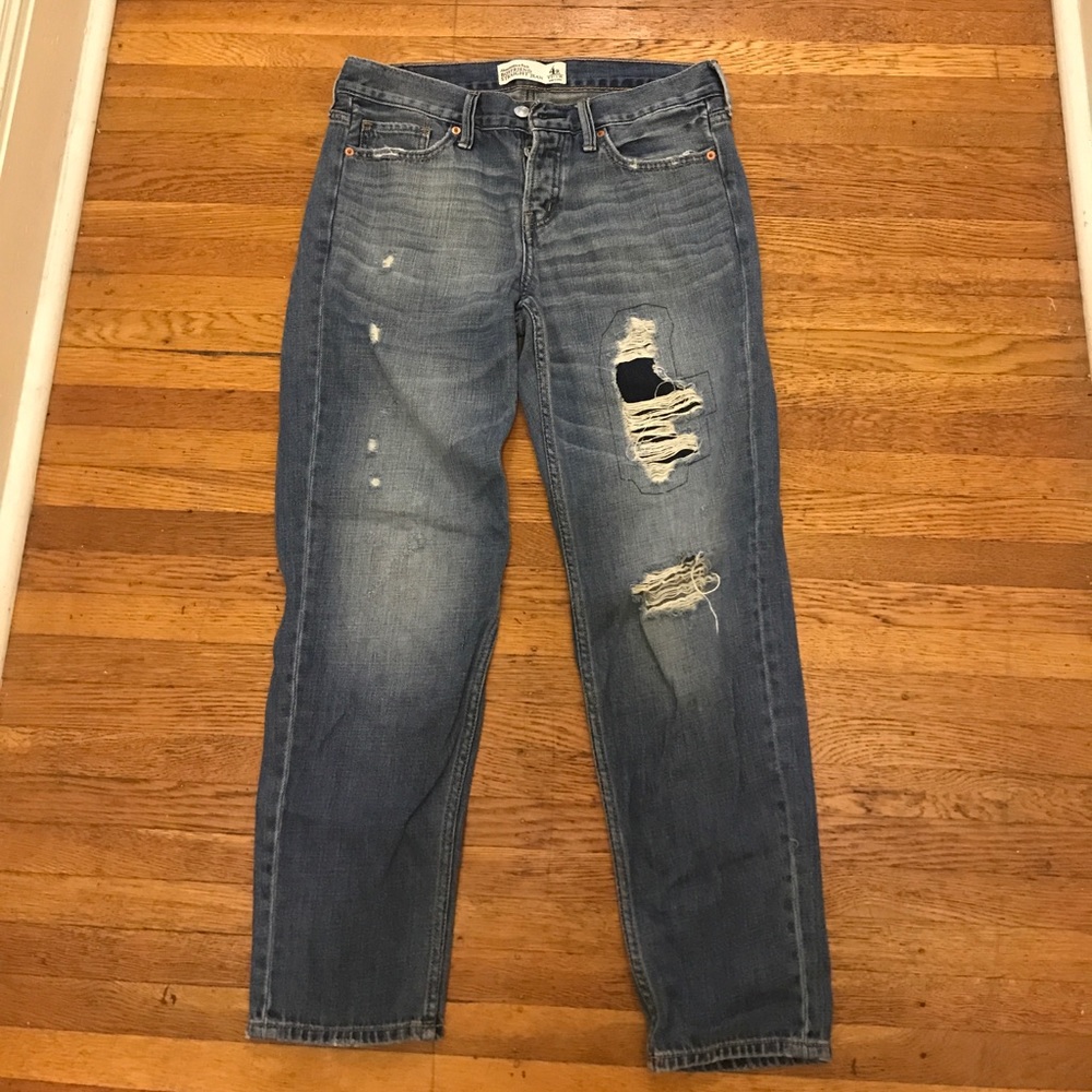 Abercrombie & Fitch Boyfriend Jeans