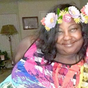 Meet your Posher, Edna