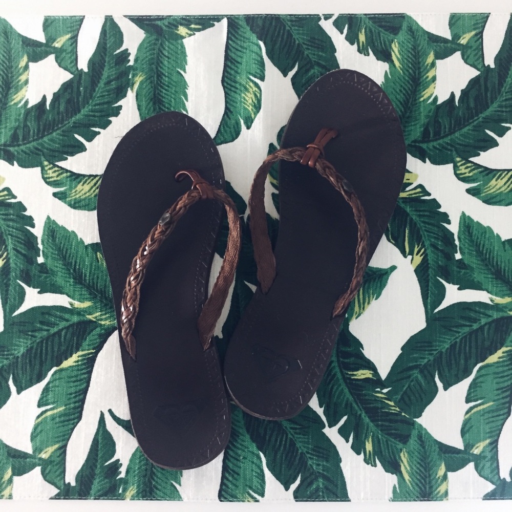 roxy flip flops