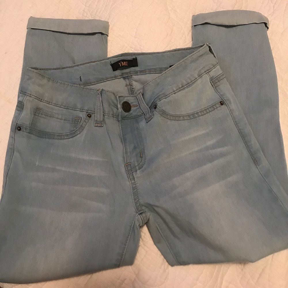 YMI Light Denim Capri Jeans