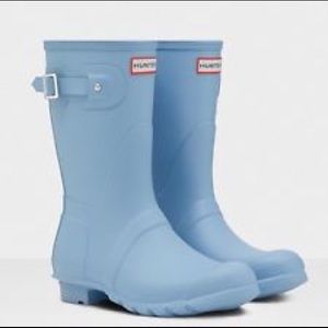 pale blue short hunter boot matte rubber