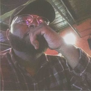 Meet your Posher, Desmun