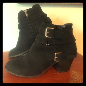 Express black booties