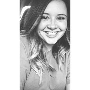 Meet your Posher, Ashlyn