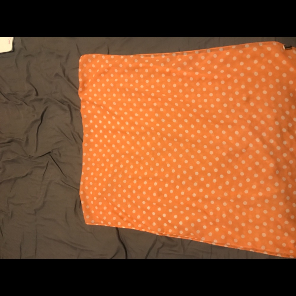 Polka dot scarf 2chic brand, never worn