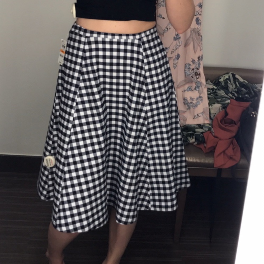 Maison Jules for Macy's high waisted skirt