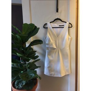 Zara White V-Neck Cutout Dress/Romper