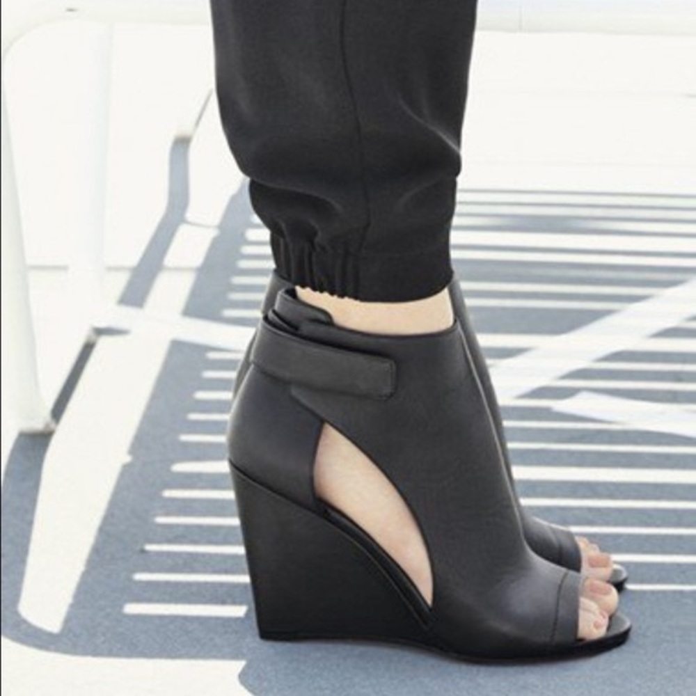 Vince Katia bootie wedges