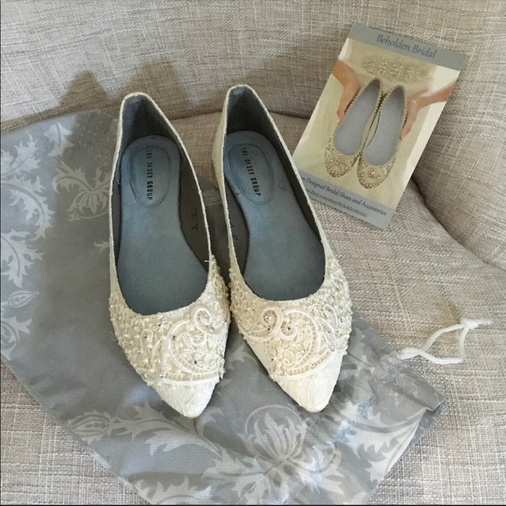 Bridal flats
