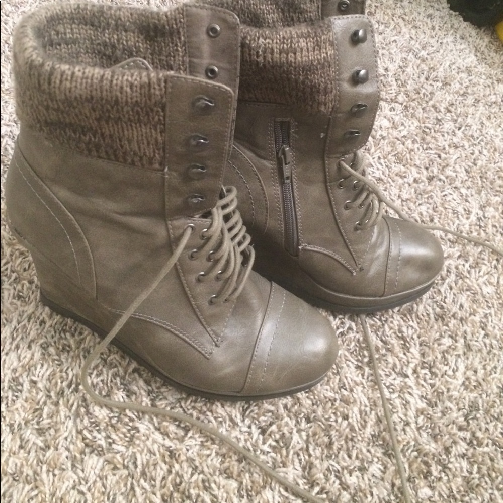 Adorable combat boots!