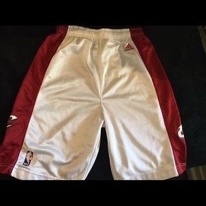 Adidas Cleveland Cavs Basketball Shorts, YL, 14/16