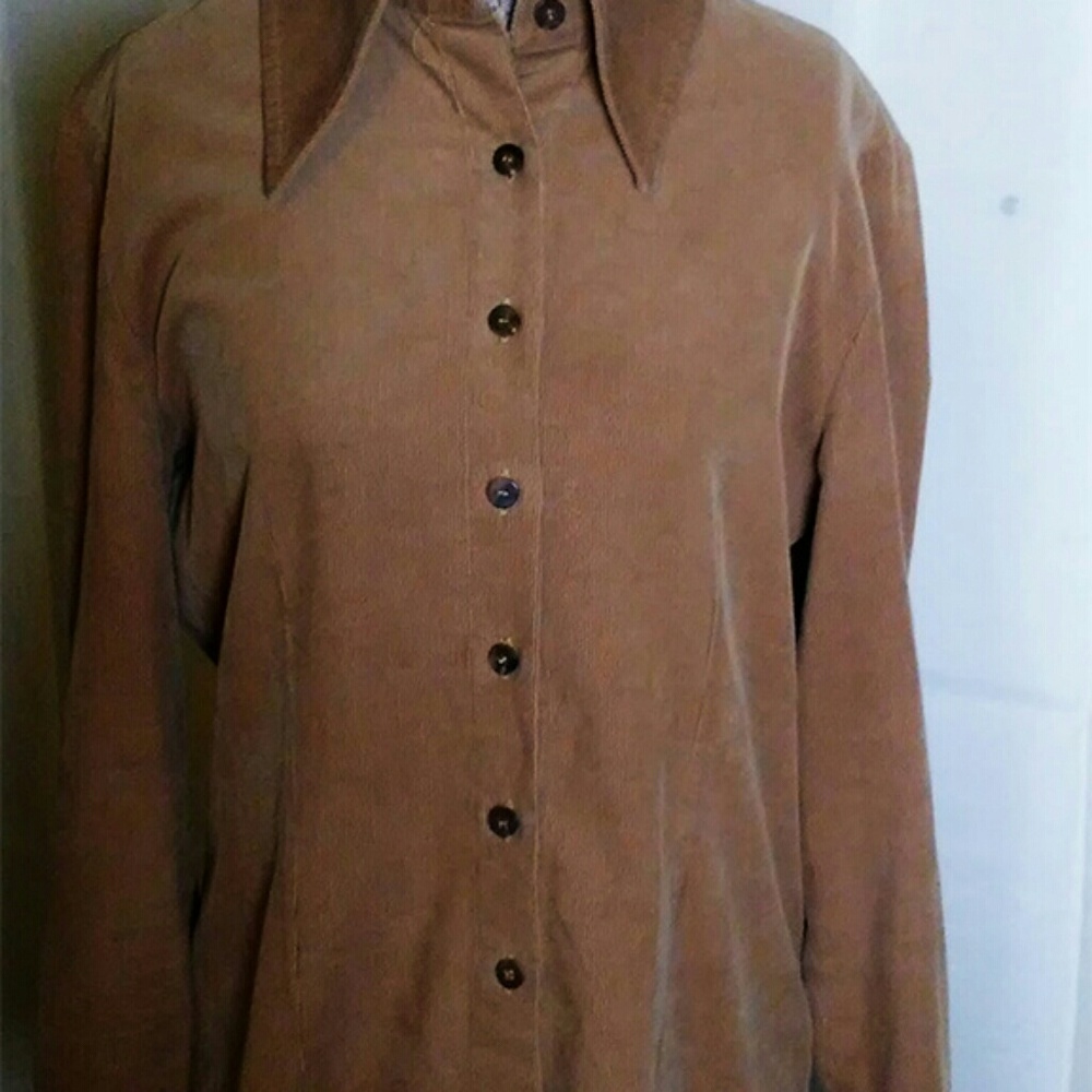 Ines de la Fressange 70s inspired corduroy shirt.