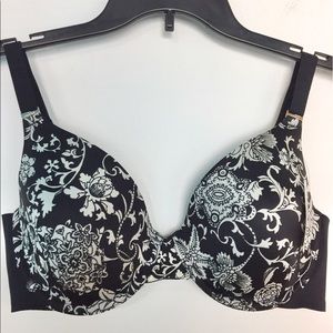 ✨ Soma vanishing back demi bra 36D NWT